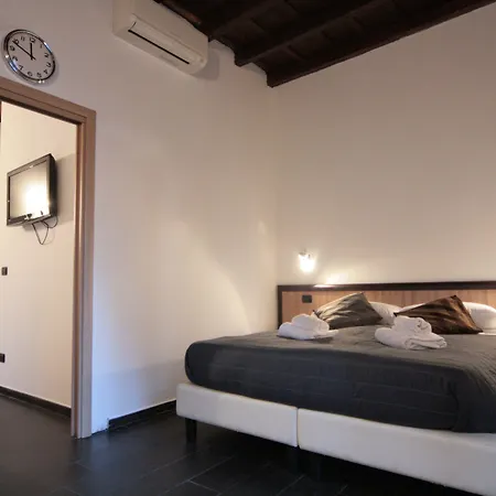 House Monti 1875 4*
