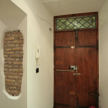 House Monti 1875 4* Rome