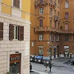 House Monti 1875 4*