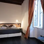 House Monti 1875 Pensión 4*