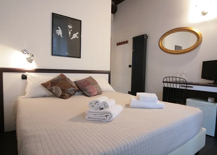 House Monti 1875 Pensión Roma