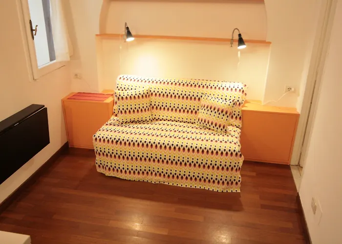 House Monti 1875 Pensión 4*